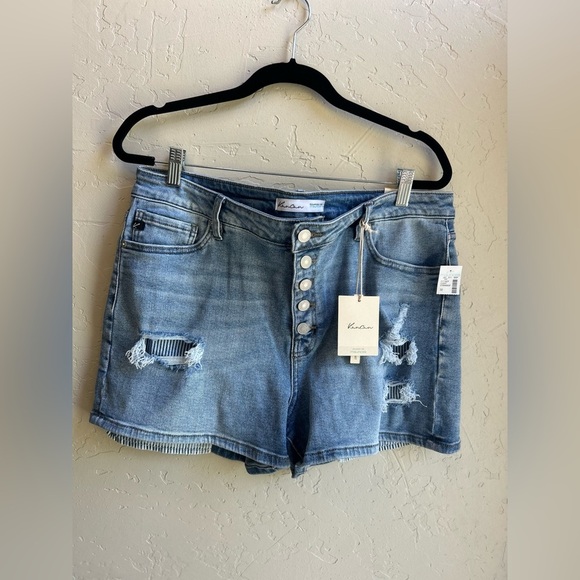 KanCan NWT distressed High Rise Button Fly 3.5in Shorts casual festival summer - Picture 2 of 6